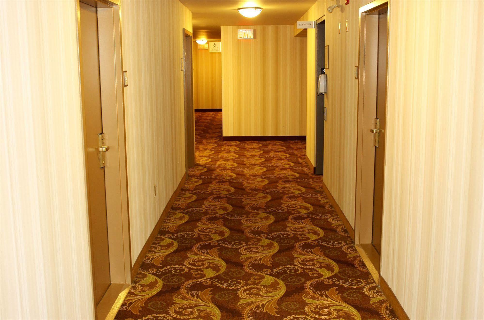 Country Inn & Suites By Radisson, Saskatoon, Sk Exterior foto